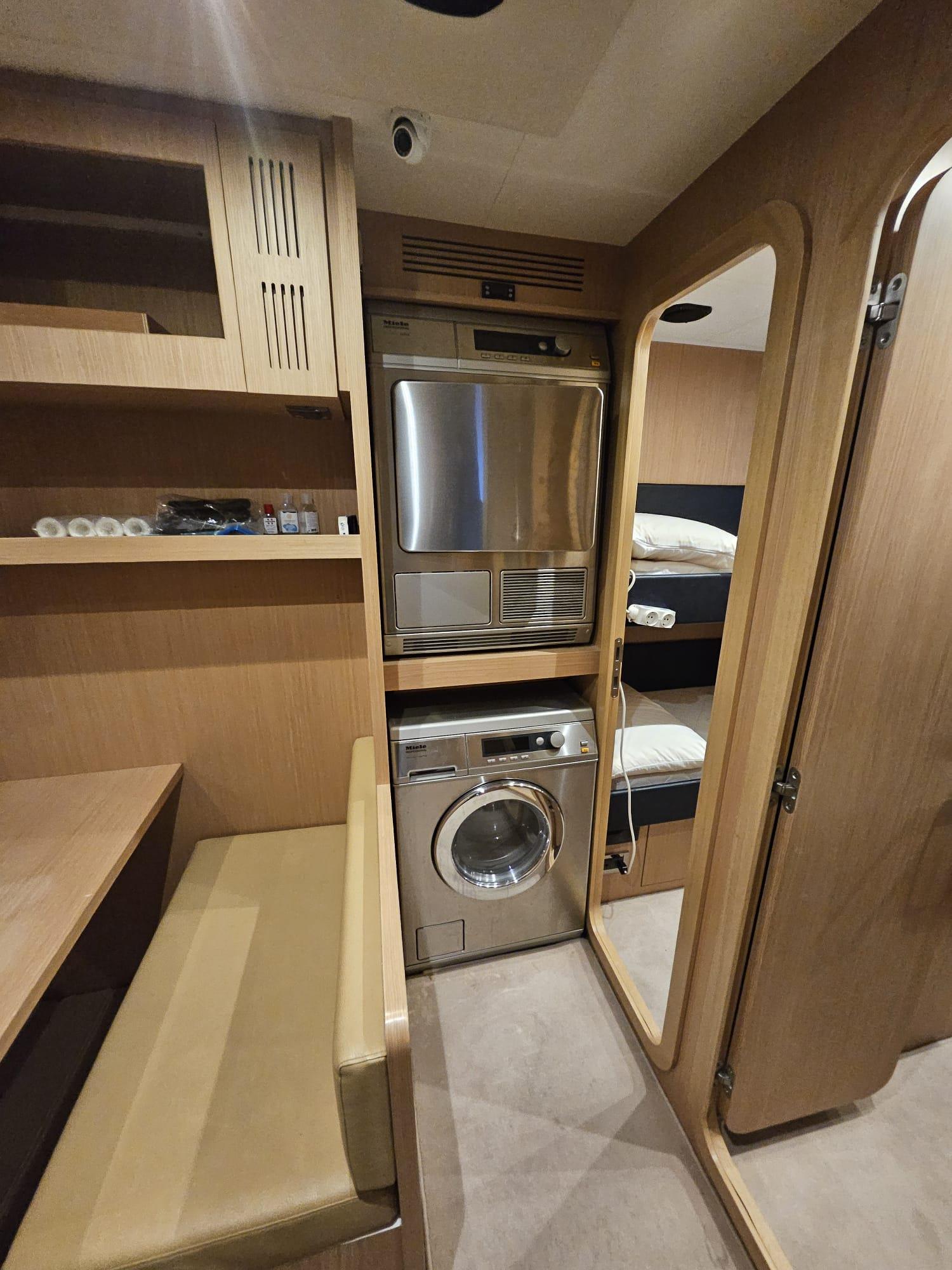 2016 RIVA 88' DOMINO SUPER 